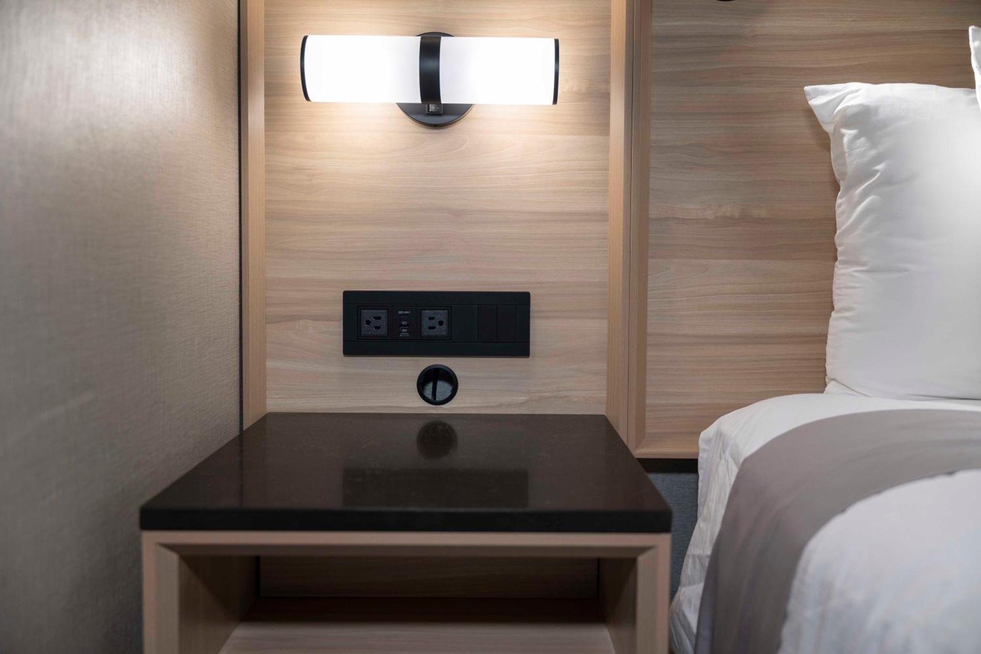 Accent Inns Kamloops Esterno foto