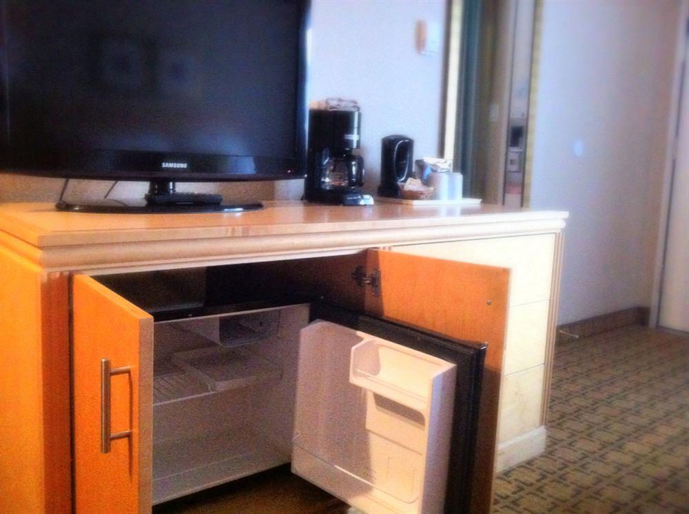 Accent Inns Kamloops Esterno foto